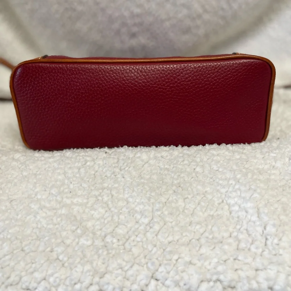 Dooney & Bourke Pebble Grain Crossbody Shoulder Bag - Picture 9 of 16